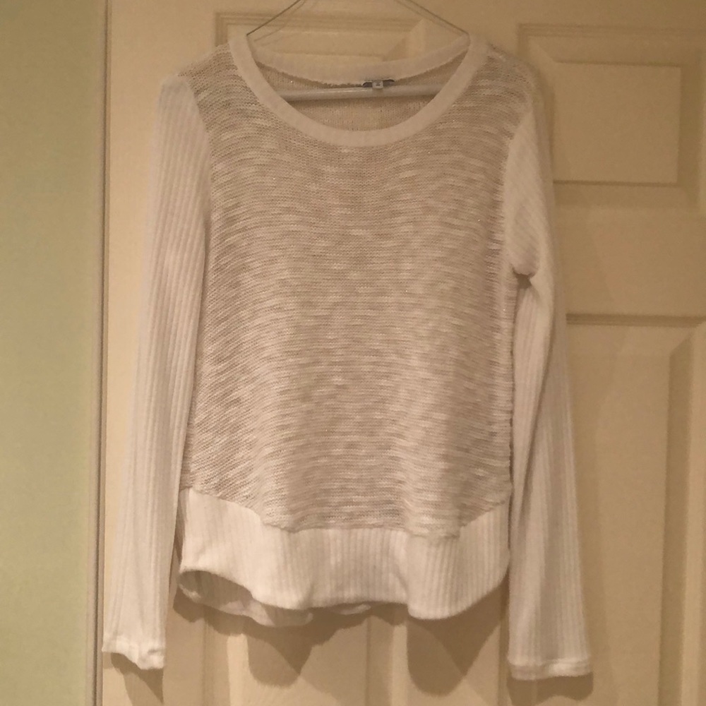 White long sleeve sweater